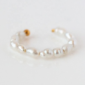 Usine en gros délicate perle d'eau douce naturelle belle fille sans percé conception perle boucles d'oreilles oreille os Clip - Product Image 5