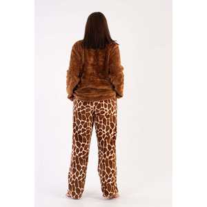 Ensemble de pyjama pour femmes XXL à col rond et manches longues avec poche ovale, vêtements de nuit doux - Product Image 1