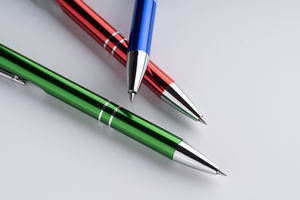 ปากกาโลหะหรูหราพร้อมโลโก้สั่งทำ ของขวัญโฆษณาแบบกำหนดเอง ปากกาลูกลื่นโลหะพร้อมโลโก้ สินค้าขายดี พร้อมของขวัญคริสต์มาส - Product Image 4