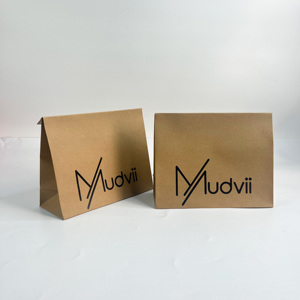 ถุงกระดาษคราฟท์สีน้ำตาลพิมพ์โลโก้สีดำตามสั่ง - ถุงขายปลีกแบบก้นแบน ถุงช้อปปิ้งสวยงาม - Product Image 2