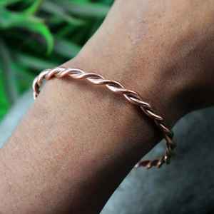 คุณภาพหนึ่งที่ทำด้วยมือ unisex งานฝีมือโลหะคลาสสิกชาติพันธุ์ทองมุกสร้อยข้อมือแฟชั่นกลุ่มเป้าหมาย unisex - Product Image 3