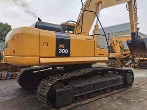 Los componentes del núcleo de la máquina excavadora usada Komatsu PC300 de 30 toneladas incluyen el motor 1 año de garantía - Product Image 5
