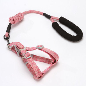 Nouveau design simple réfléchissant réglable poignée en mousse pour animaux de compagnie laisse chien sangle de poitrine ensemble harnais Z0111-1 - Product Image 1
