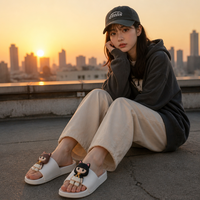 Breloques de chaussures populaires en PVC souple, motif oreilles de chat de luxe, pour filles, personnalisables, pour sabots, ornements de chaussures, chaussures à trous, sacs, boutons de mode