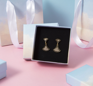 Caja de Embalaje para Joyería con Bolsa de Regalo - Laminación Mate Ecológica y Reutilizable y Forro de Esponja para Joyería y Pendientes - Product Image 3