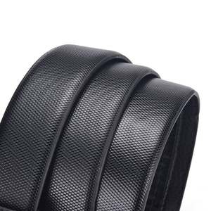 เข็มขัดหนัง PU สำหรับผู้ชายเข็มขัดหนังหัวล็อกอัตโนมัติออกแบบได้โดยตรงจากโรงงาน - Product Image 5