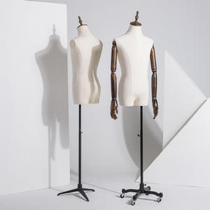 Maniquí <span class=keywords><strong>de</strong></span> <span class=keywords><strong>costura</strong></span> <span class=keywords><strong>de</strong></span> espuma para hombre <span class=keywords><strong>de</strong></span> medio cuerpo, soporte para la parte superior del cuerpo, ropa <span class=keywords><strong>de</strong></span> vestir, maniquí con busto <span class=keywords><strong>de</strong></span> tela <span class=keywords><strong>de</strong></span> mano <span class=keywords><strong>de</strong></span> madera para sastres - Product Image 4