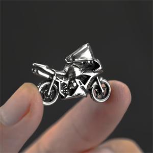 Yunnique – collier avec pendentif moto en acier inoxydable pour hommes, style Hip Hop, bijoux de charme, cadeau, accessoire de mode - Product Image 4