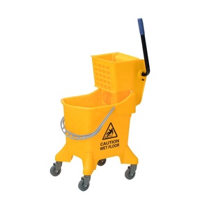 Serpillière commerciale <span class=keywords><strong>avec</strong></span> <span class=keywords><strong>seau</strong></span> à pression latérale, jaune, 33 pieds, 8 gallons, pour femme - Product Image 1