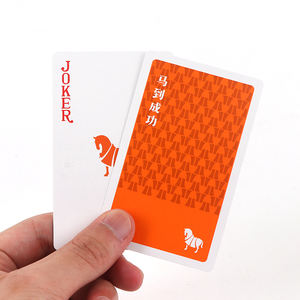 Cartes à jouer de poker hardcore personnalisables Tolérance zéro imprimées sur papier de format personnalisé avec emballage personnalisé hardcore - Product Image 1