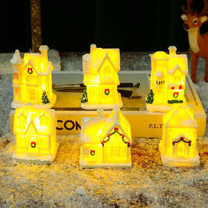 AYOYO Nouvelle Décoration De Noël Blanc Résine Lumineuse <span class=keywords><strong>Petite</strong></span> <span class=keywords><strong>Maison</strong></span> Micro Paysage Petites Décorations Cadeau De Noël - Product Image 1