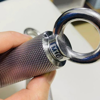 Agarradera Multifuncional de Acero Inoxidable 304 para Ejercicios de Press de Tríplice Cabeza, Press de Brazos Rectos, Agarre de Cuerda y Curl con Martillo