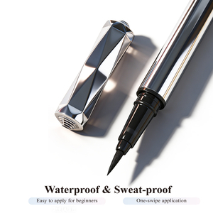 Vente directe usine – Eyeliner gel noir scintillant longue tenue, waterproof et anti-bavures, à base de minéraux - Product Image 5