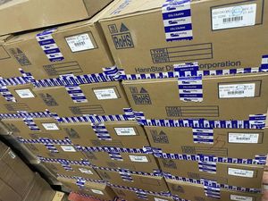 Thương hiệu Mới <span class=keywords><strong>at070tn94</strong></span> 7.0 inch màn hình hiển thị <span class=keywords><strong>LCD</strong></span> <span class=keywords><strong>Panel</strong></span> at070tn92 at070tn90 tm070rdh10/11/13 - Product Image 4