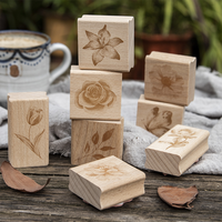 Tampons en bois personnalisés multi-styles avec logo gravé pour le scrapbooking et l'usage décoratif