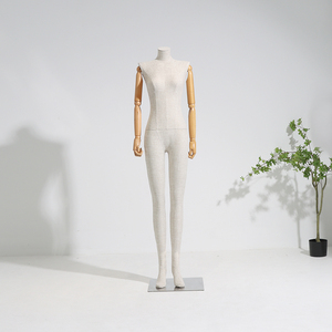 <span class=keywords><strong>Maniquí</strong></span> Femenino Moderno con Manos de Madera Móviles y Cuerpo de Tela <span class=keywords><strong>para</strong></span> Exhibición de <span class=keywords><strong>Ropa</strong></span> en Escaparates - Product Image 5