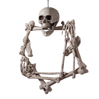 Guirlande de crânes en plastique MCT pour Halloween, décoration suspendue pour maison hantée, pièce secrète d'horreur, décor intérieur personnalisé pour scènes de meurtre
