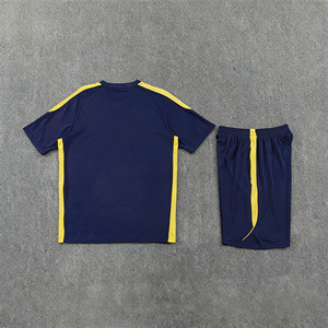Maillots de football d'été 26/27 Brésil Personnalisés Tenue d'entraînement à manches courtes Col ras du cou Unisexe Respirant Polyester Séchage rapide - Product Image 3