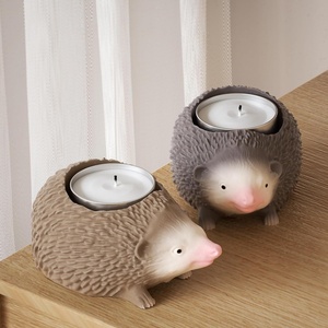 Moule en silicone 3D DIY hérisson pour bougies décoratives, idéal pour la fabrication de bougies parfumées en forme d'animaux, vente en gros - Product Image 2