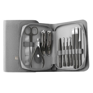 Ensemble professionnel de <span class=keywords><strong>manucure</strong></span> <span class=keywords><strong>et</strong></span> pédicure 12 pièces en acier inoxydable coupe-ongles Kit d'outils de soin des ongles avec étui en cuir de voyage - Product Image 1