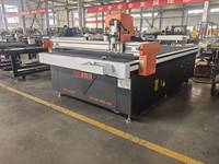 Machine de découpe automatique de tissu CNC Rongchi, écran tactile LCD, logiciel CAO pour couteau droit, zigzag, échantillon de tissu