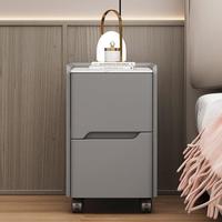 Table de chevet étroite traditionnelle sur roulettes avec 2 tiroirs, table de nuit mobile et fine pour chambre à coucher et salon, armoire de rangement