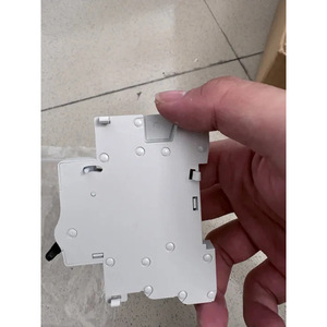 เบรกเกอร์วงจรไฟฟ้า Lovato Electric รุ่น P1X1011 ขนาด 3A 240V AC-12 DC-12 มาตรฐาน IEC/EN 60947-5-1 สำหรับใช้งานในอุตสาหกรรม - Product Image 2