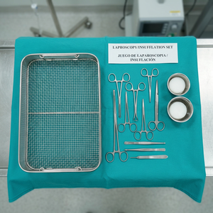 Juego de Instrumentos de Insuflación Laparoscópica Manual Profesional MayoMed de Acero Inoxidable para Hospital con Bandeja de Malla - Product Image 2