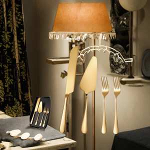Birthday & Wedding Cake Server Set with Stainless Steel Knife Shovel Gift Box-2-Piece Hand Wash Only - Product Image 3