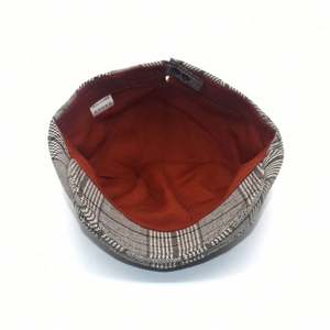 Nouvelle Casquette Gavroche Unisexe Style Européen et Américain en Tissu à Carreaux avec Coutures et Dessus Plat - Product Image 6