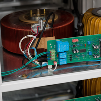Stabilisateur de tension à bobine de cuivre fiable pour l'industrie chimique, pour les lignes de processus, projet TNS-30-150KVA, triphasé 380V