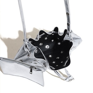 Wholesale Customizable <strong>Small</strong> MOQ <strong>White</strong> Vegan Leather <strong>Small</strong> Bucket Bags Cute Crossbody Bags Women's <strong>Handbags</strong> - Product Image 5