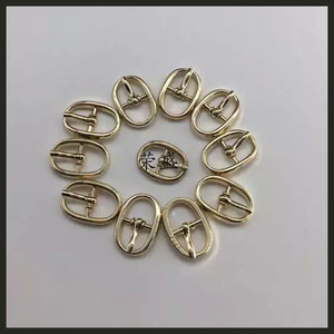 Hebilla de Metal con Revestimiento de Aleación de Zinc para Zapatos y Sandalias, Duradera, Fabricante de Origen en Shenzhen, China, Venta al Por Mayor - Product Image 1