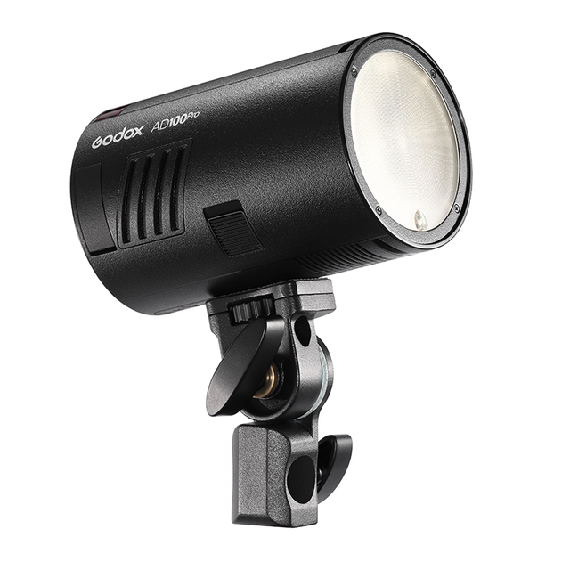 Godox AD100pro 100Ws 2.4G TTL Metal Photography Flash Strobe 1/8000 HSS Pocket Flash Light with 2600mAh Lithium Battery