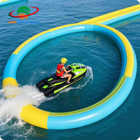 Jet gonflable Ski piste de course aquatique gonflable point de chute parcours d'obstacles jeux d'eau gonflables jouets à vendre