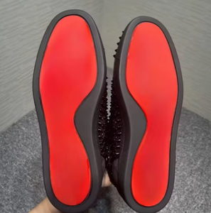 <span class=keywords><strong>Sneakers</strong></span> da <span class=keywords><strong>uomo</strong></span> e da donna con fondo rosso di design alto e stile retrò con punte scarpe Unisex di marca famosa in colore rosso nero - Product Image 4