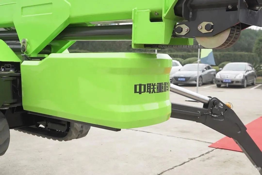 Spider Crane Aerial Working Platform - 27m Telescopic Boom