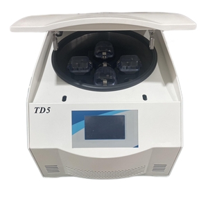 <span class=keywords><strong>Centrifugeuse</strong></span> à seau pivotant de grande capacité 4x250ml avec adaptateurs <span class=keywords><strong>centrifugeuse</strong></span> de laboratoire à <span class=keywords><strong>plaque</strong></span> de <span class=keywords><strong>96</strong></span> <span class=keywords><strong>puits</strong></span> <span class=keywords><strong>centrifugeuse</strong></span> à microplaques - Product Image 1