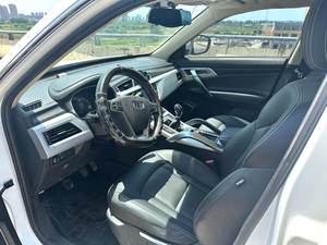 Geely Boyue 2016 LHD Benzina 2.0L Manuale Usato con Sedili in Pelle, Telecamera Posteriore, Pneumatici R17, Interni Scuri in Sierra <span class=keywords><strong>Leone</strong></span> - Product Image 5