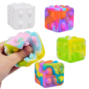Pallina Antistress Quadrata in Silicone Ecologica Personalizzata con Logo Stampato, Giocattolo Pop Bubble Squeeze per Bambini e <span class=keywords><strong>Adulti</strong></span> - Product Image 2