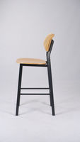 Tabouret de bar moderne avec dossier en rotin, hauteur de comptoir, chaise d'îlot de cuisine avec pieds en métal