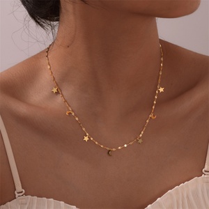 Collier tendance multi-pendentifs en acier inoxydable à maillons, idéal pour femme, cadeau d'anniversaire - Product Image 4