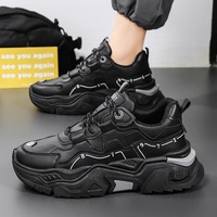 Baskets de sport confortables à semelles souples pour hommes chaussures de planche imperméables et respirantes doublure en maille conception polyvalente pour le printemps