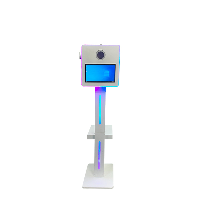 15.6 inch Dslr Photo Booth With Flash Portable Selfie photo booth Digital Wedding Photo Booth Machine