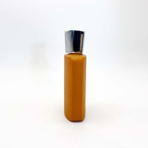 Premium Hochwertige Luxusmarke Herren Umweltfreundliches Langanhaltender Holzig-Blumiger Erdbeer-Duft Körperspray Direkt vom Hersteller - Product Image 2