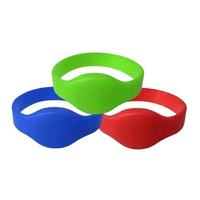 Montre-bracelet en silicone avec cartes de contrôle d'accès vierges RFID et NFC 13.56Mhz 213/215/216 Clone réinscriptibles