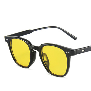 Gafas <span class=keywords><strong>de</strong></span> <span class=keywords><strong>Sol</strong></span> Unisex Retro <span class=keywords><strong>con</strong></span> Marco <span class=keywords><strong>de</strong></span> Plástico Reciclado del Océano, <span class=keywords><strong>Material</strong></span> <span class=keywords><strong>de</strong></span> PC Cómodo, Protección Solar, Lentes <span class=keywords><strong>de</strong></span> Miopía Reemplazables - Product Image 3