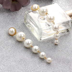2020 de alta calidad gran imitación de perla pendientes chapado en oro barroco elegante con cuentas, pendientes para las mujeres - Product Image 5