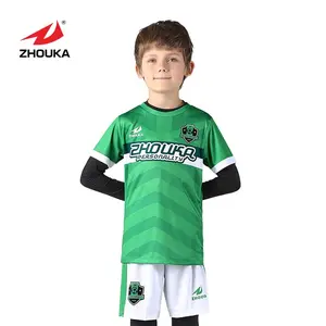 Haut de Gamme Mode Enfants Maillot De Football Usure Ensemble Design Vert Enfants Uniformes De Football Pas Cher