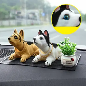 車の装飾品を振る犬のノッディング子犬人形かわいいオートダッシュボード室内装飾シェイクヘッドボブルヘッド犬の家具